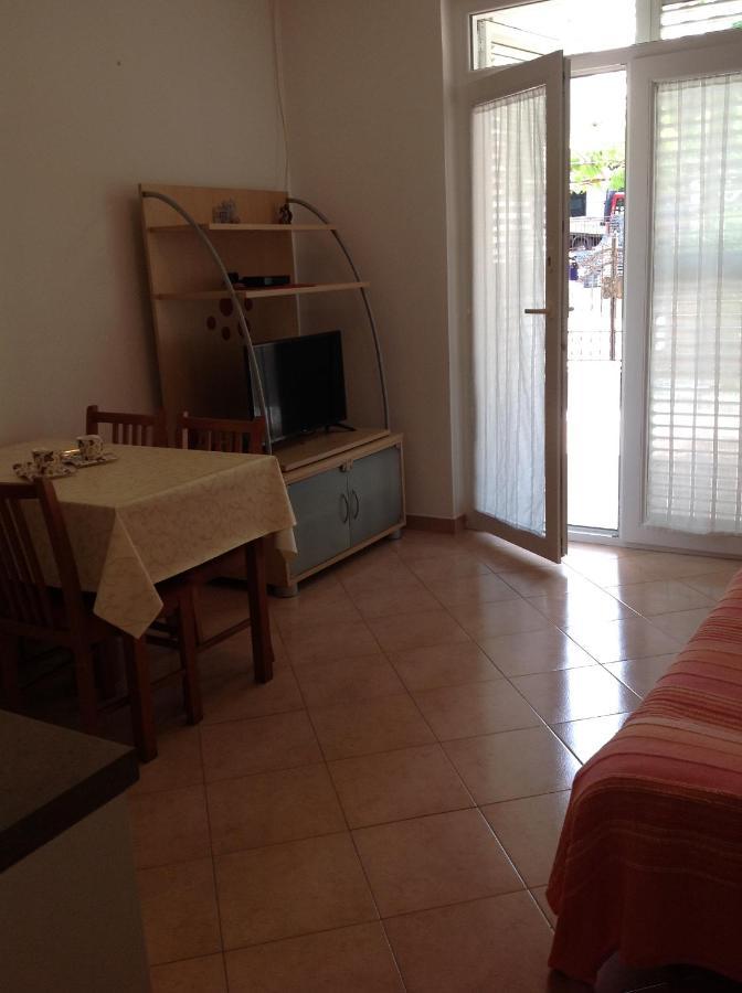 Vila Alma Porec Bagian luar foto