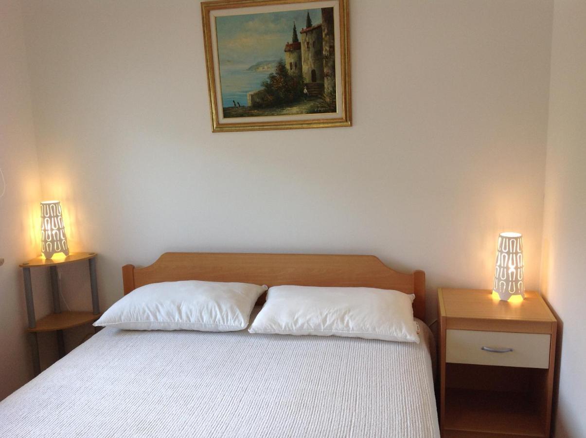 Vila Alma Porec Bagian luar foto