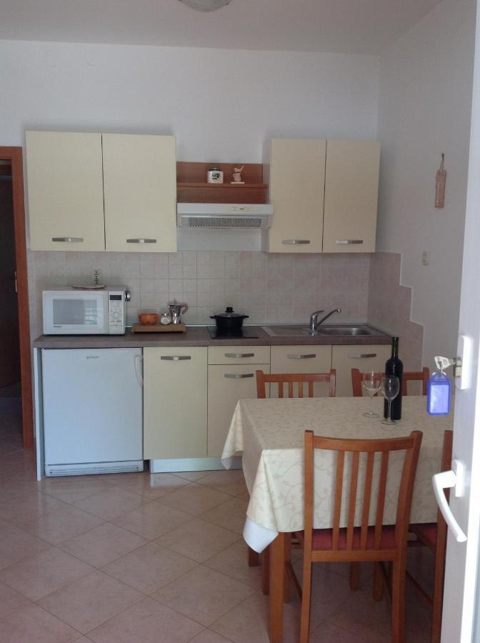 Vila Alma Porec Bagian luar foto
